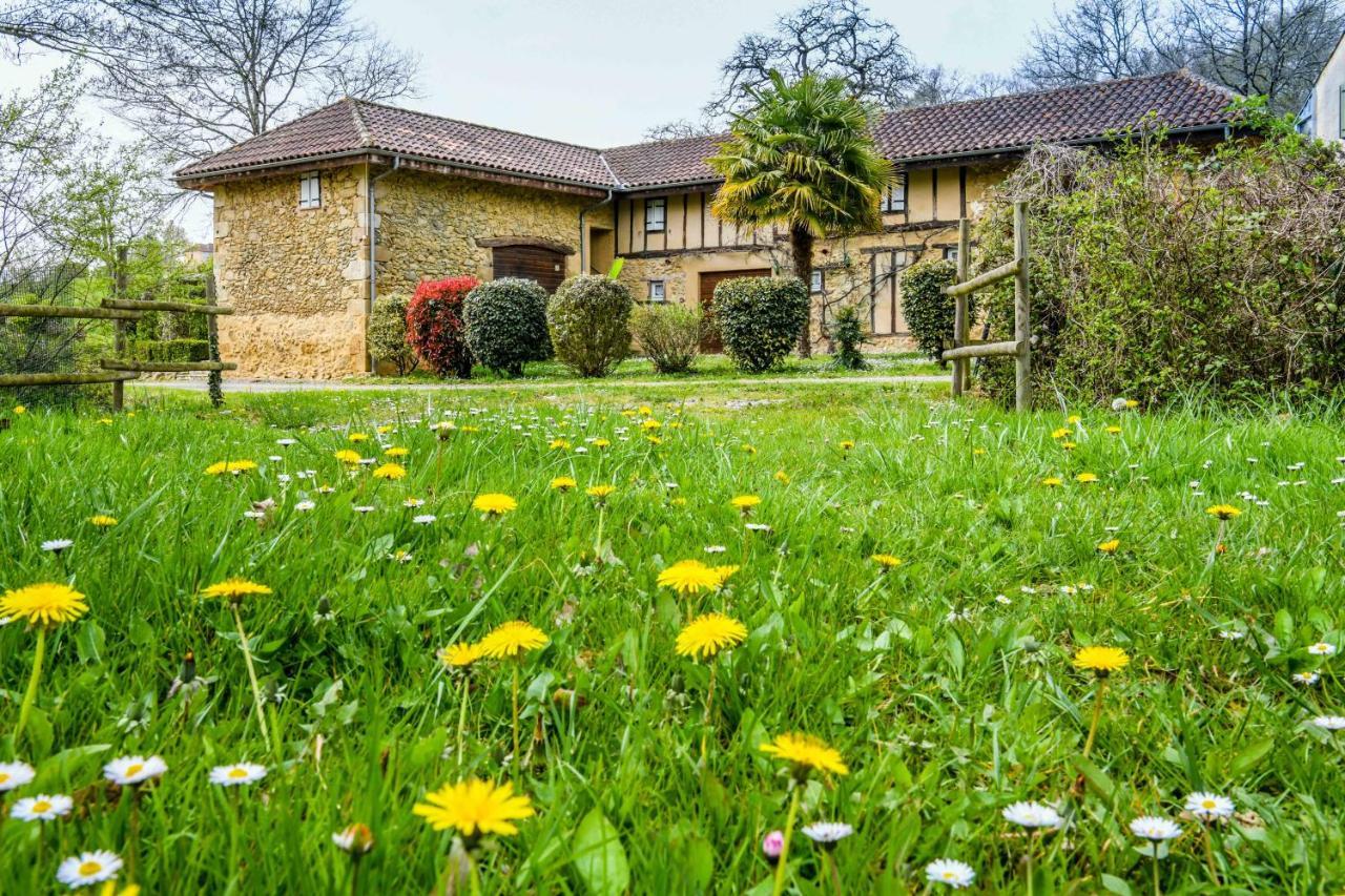 Logis Le Relais Du Bastidou Hotel Beaumarches Buitenkant foto