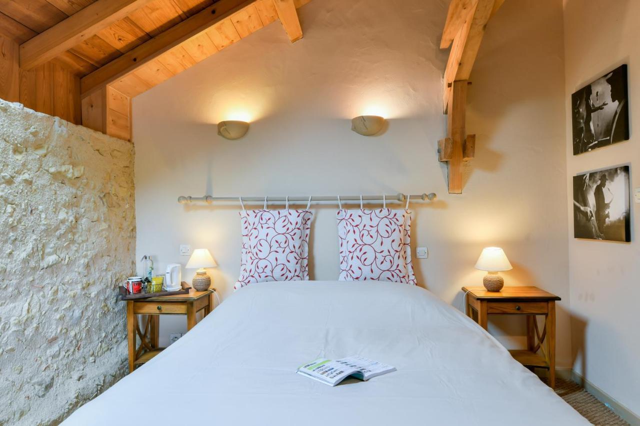 Logis Le Relais Du Bastidou Hotel Beaumarches Buitenkant foto