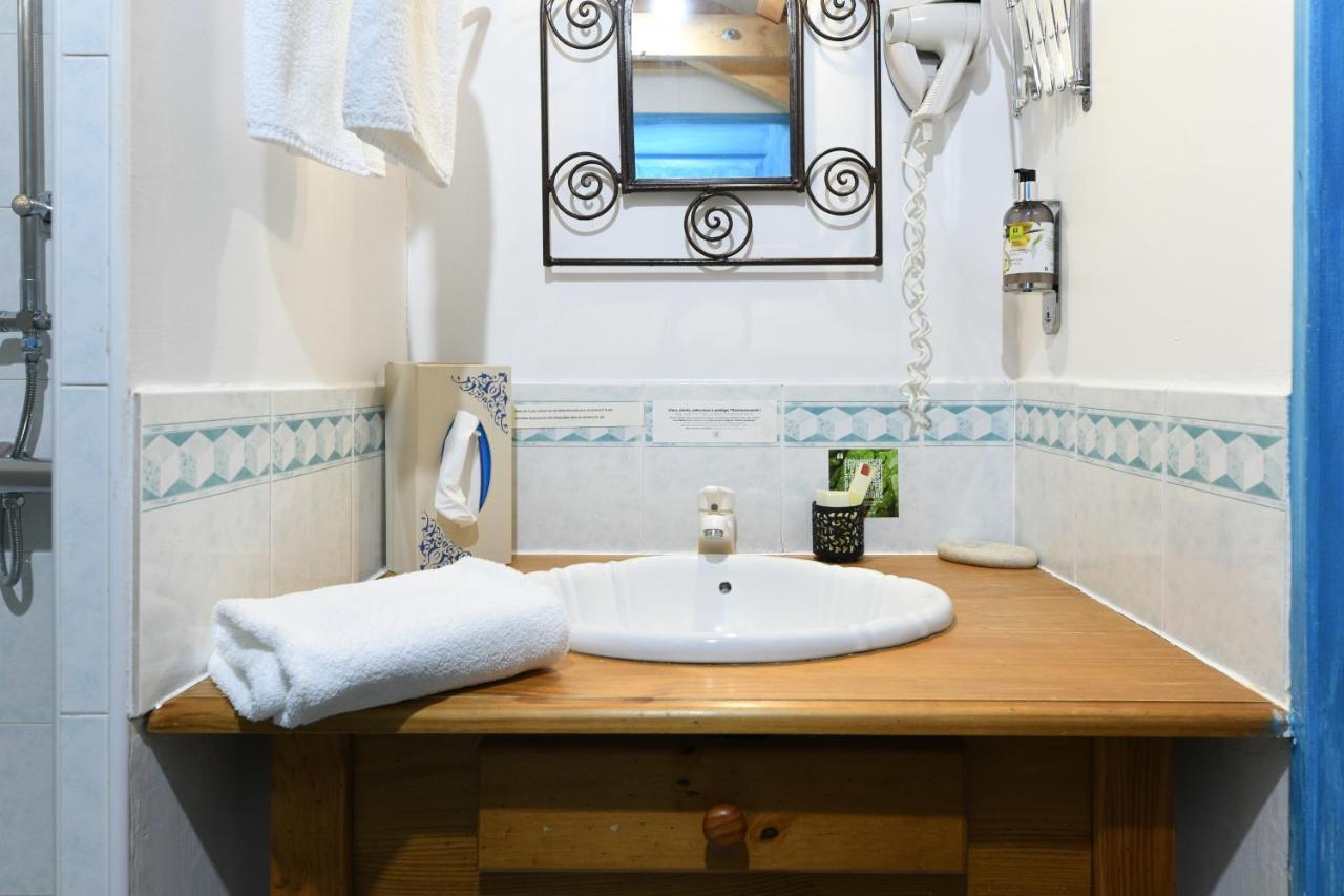 Logis Le Relais Du Bastidou Hotel Beaumarches Buitenkant foto