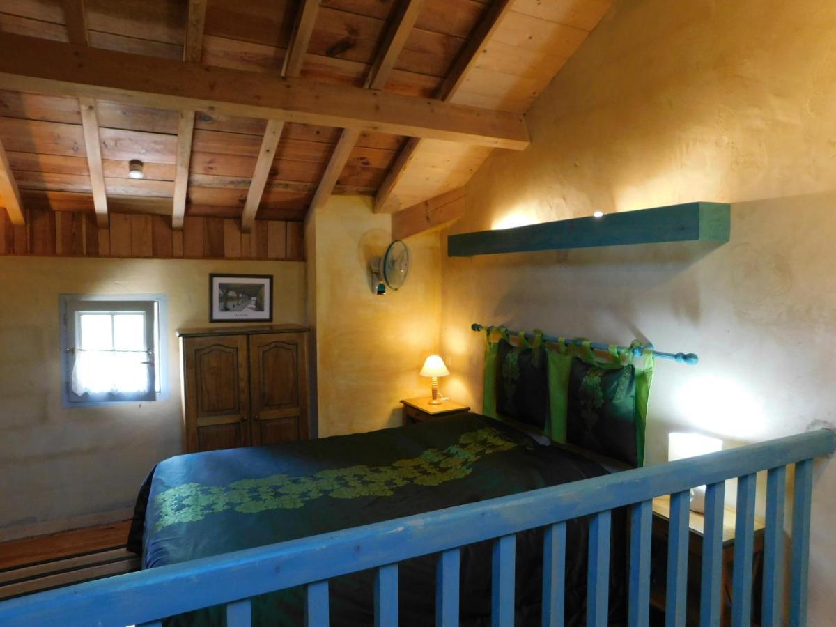 Logis Le Relais Du Bastidou Hotel Beaumarches Buitenkant foto