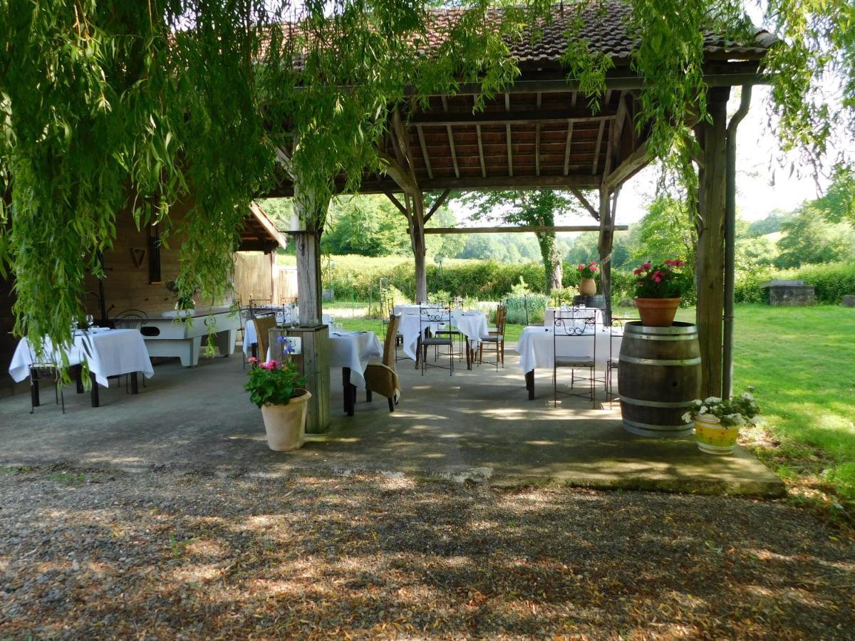 Logis Le Relais Du Bastidou Hotel Beaumarches Buitenkant foto