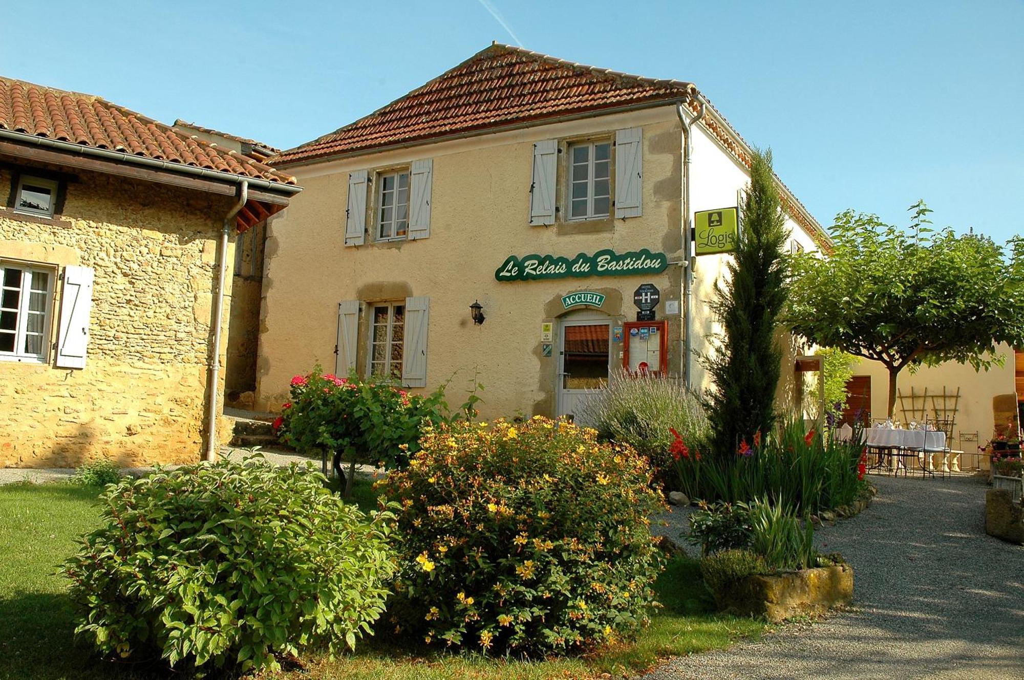 Logis Le Relais Du Bastidou Hotel Beaumarches Buitenkant foto
