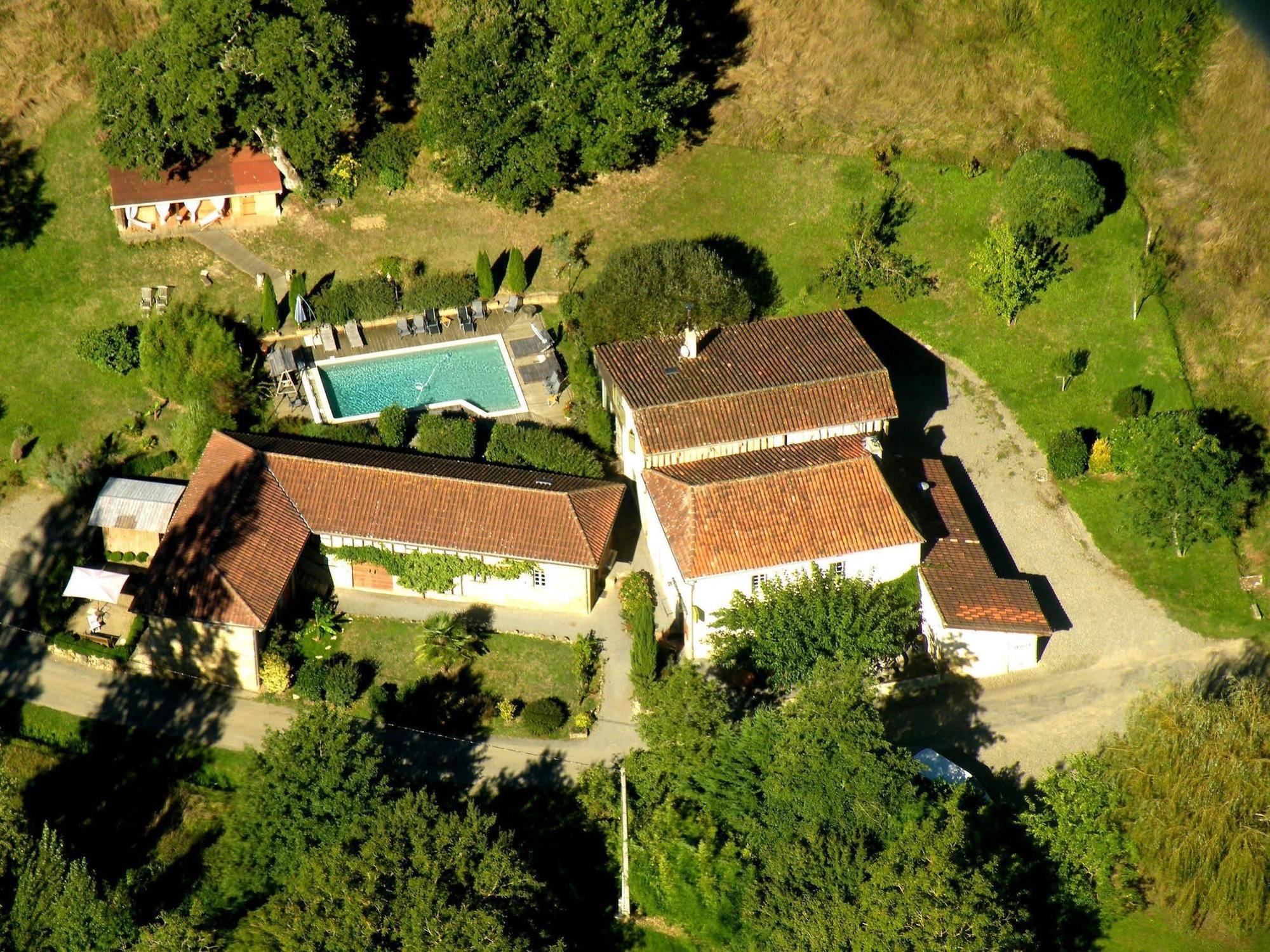 Logis Le Relais Du Bastidou Hotel Beaumarches Buitenkant foto